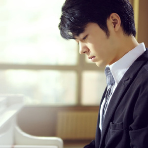 被三个黑人玩成了烂货
