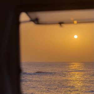 被三个黑人玩成了烂货
